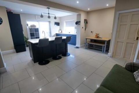 4 bedroom semi-detached house for sale, Tomlinson Road, Heysham, LA3 2LS