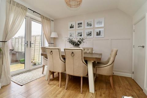 3 bedroom semi-detached house for sale, Rhondda Vale, Aylesham, Canterbury, Kent, CT3 3LP