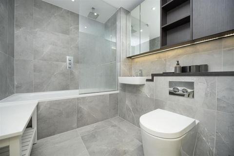 2 bedroom apartment to rent, Portal Way, Acton, London W3
