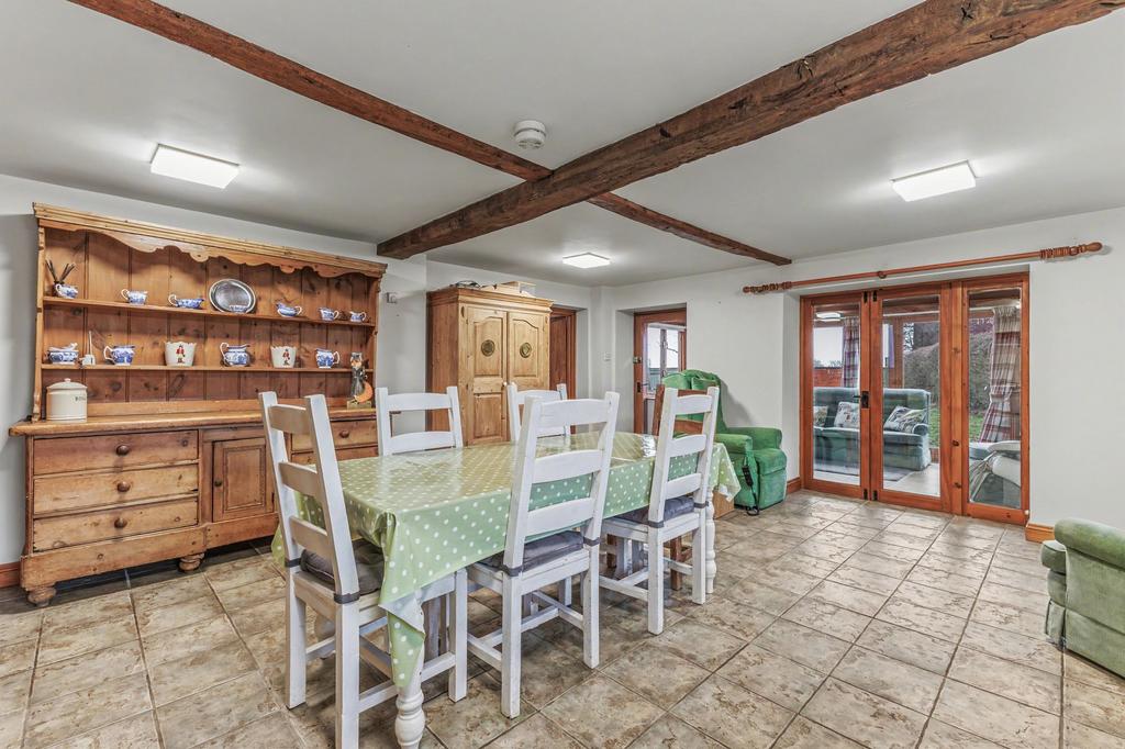 Kitchen 4