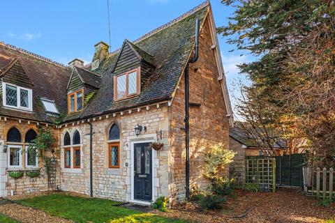 2 bedroom end of terrace house for sale, Stratford Road, Shipston-On-Stour, CV36
