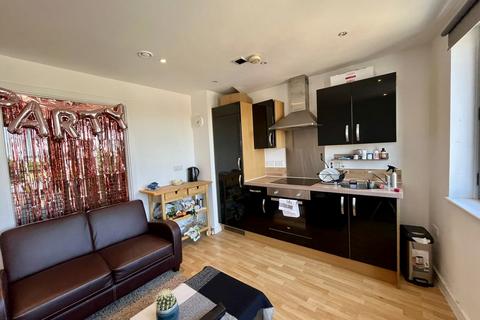 1 bedroom apartment to rent, Cross Green Lane, Leeds, LS9