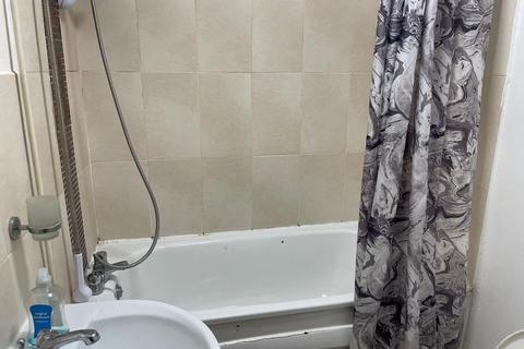 undefined, Franklin Crescent, Mitcham