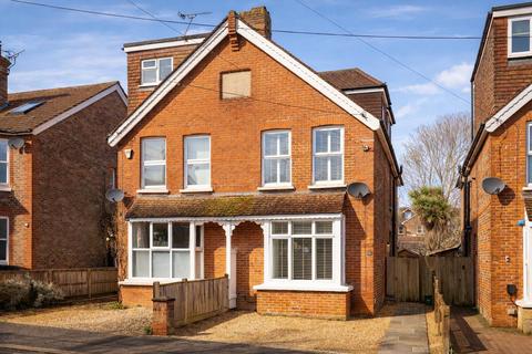 4 bedroom semi-detached house for sale, Queens Road, Haywards Heath
