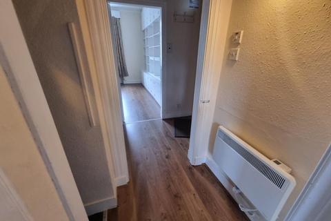 undefined, Holland Street, Ground floor right, AB25