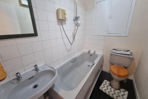 undefined, Holland Street, Ground floor right, AB25