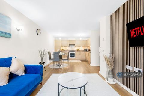 2 bedroom flat to rent, Empire Way, Wembley, London, HA9