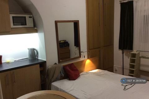 undefined, Wildcroft Road, Putney Heath, SW15