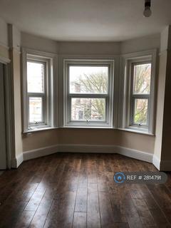 1 bedroom flat to rent, Connaught Road, Folkestone, CT20