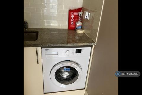 1 bedroom flat to rent, West Hendon Broadway, London, NW9