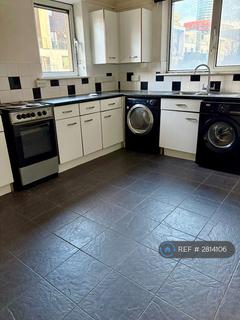 Kedge House, London, E14