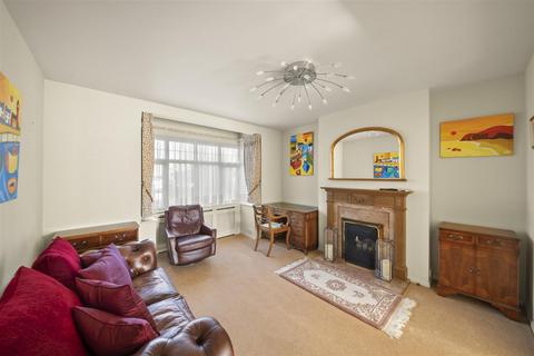 3 bedroom semi-detached house for sale, Chestnut Grove, Isleworth