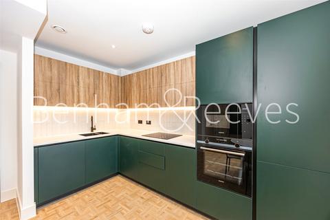 2 bedroom apartment to rent, Danvers Avenue, London, SW11