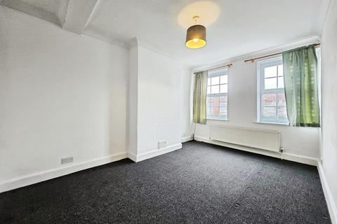 2 bedroom apartment for sale, South Road, Haywards Heath, West Sussex