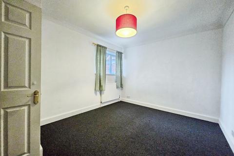 2 bedroom apartment for sale, South Road, Haywards Heath, West Sussex