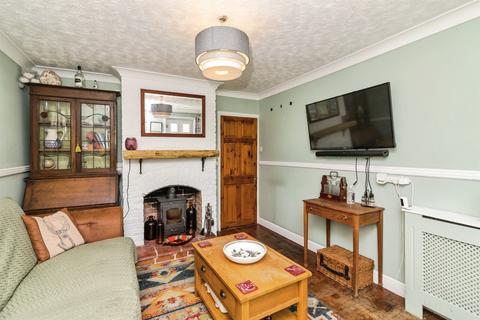 2 bedroom terraced house for sale, London Road, Kessingland, Lowestoft