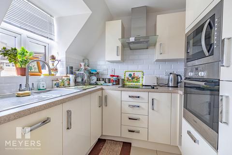 1 bedroom apartment for sale, Tuckton Road, Bournemouth, BH6 3