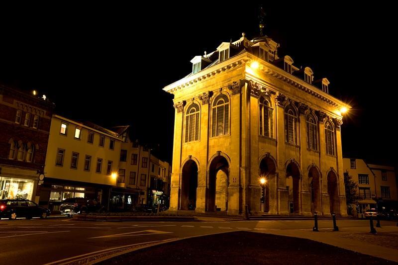 Abingdon Town Hall - Low Res.jpg