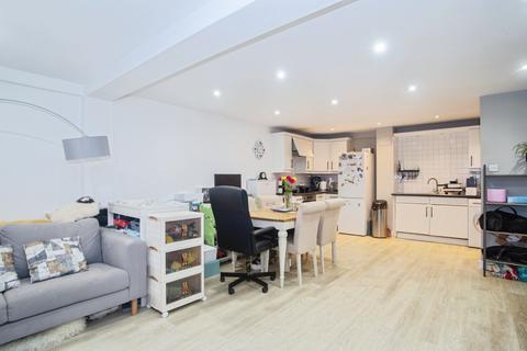 2 bedroom apartment for sale, Bombay Street, Manchester, M1