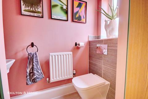 undefined, Walsingham Drive, Daventry NN11