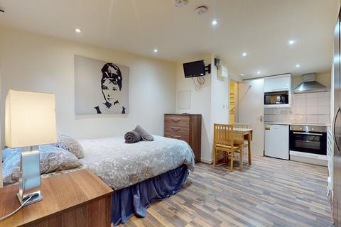 Chatsworth Road