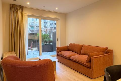 1 bedroom flat to rent, Aerodrome Road