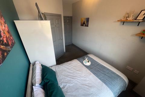 undefined, Room 3