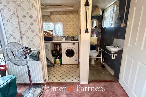 undefined, Marlowe Road, Jaywick, Clacton-on-Sea, Essex, CO15
