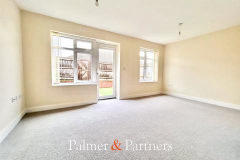 undefined, Luff Way, Walton on the Naze, Essex, CO14