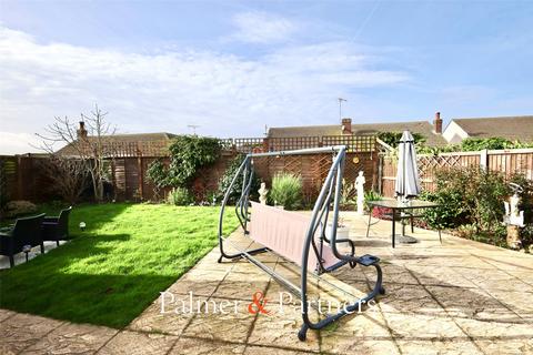 2 bedroom bungalow for sale, Eves Court, Harwich, Essex, CO12