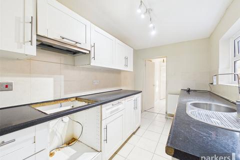 3 bedroom terraced house for sale, Brighton Road, Berkshire RG6