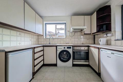 undefined, Flat , Pearson Court, Central Road, Morden