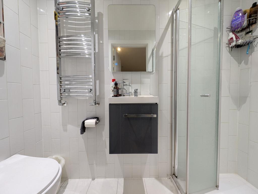 Room 3 en suite