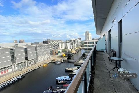2 bedroom flat to rent, Mackenzie House, Leeds, LS10