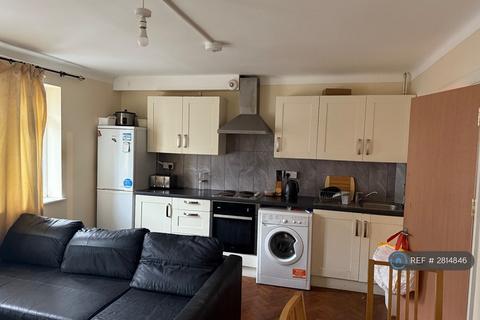 undefined, Tattenham Crescent, Epsom, KT18