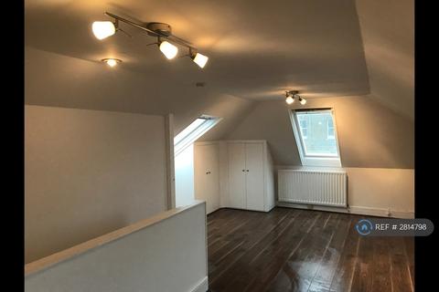 undefined, Donovan Avenue, London, N10