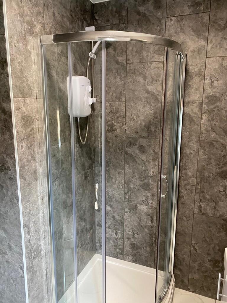 Ensuite bathroom