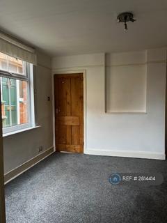2 bedroom semi-detached house to rent, Limes Avenue, Melton Mowbray, LE13