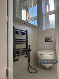 1 bedroom flat to rent, London, London, N12