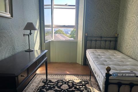 3 bedroom flat to rent, Panmure Terrace, Dundee, DD3