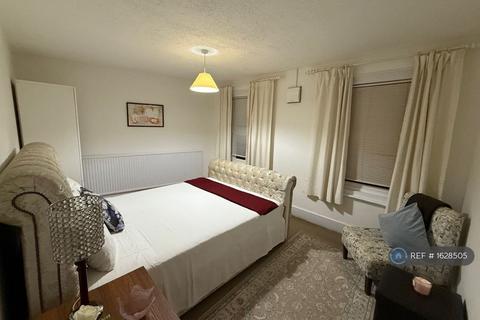 undefined, Cardiff Road, Reading, RG1