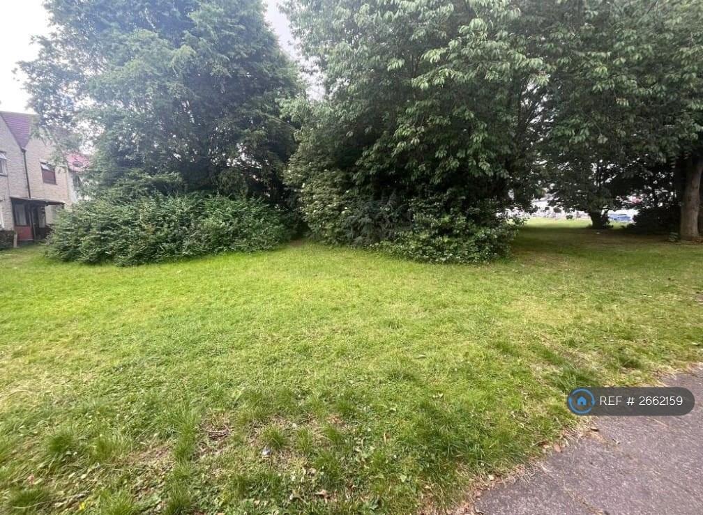 Communal Front Garden
