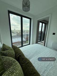 1 bedroom flat to rent, Springwell Gardens, Leeds, LS12