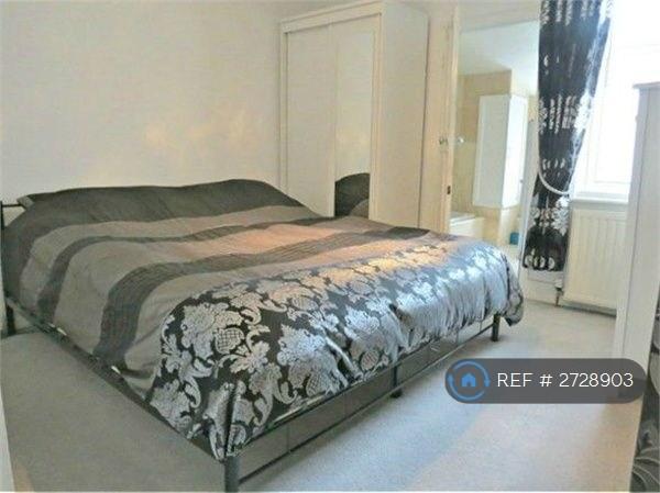 Master Bed Room