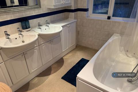 undefined, Feldon Lane, Halesowen, B62