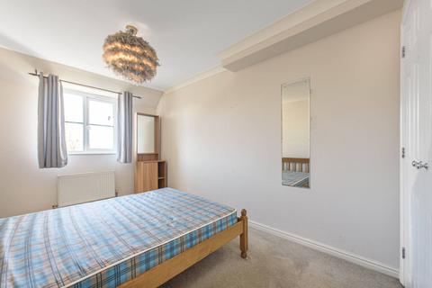 1 bedroom flat to rent, Runway Close, Colindale, London, NW9