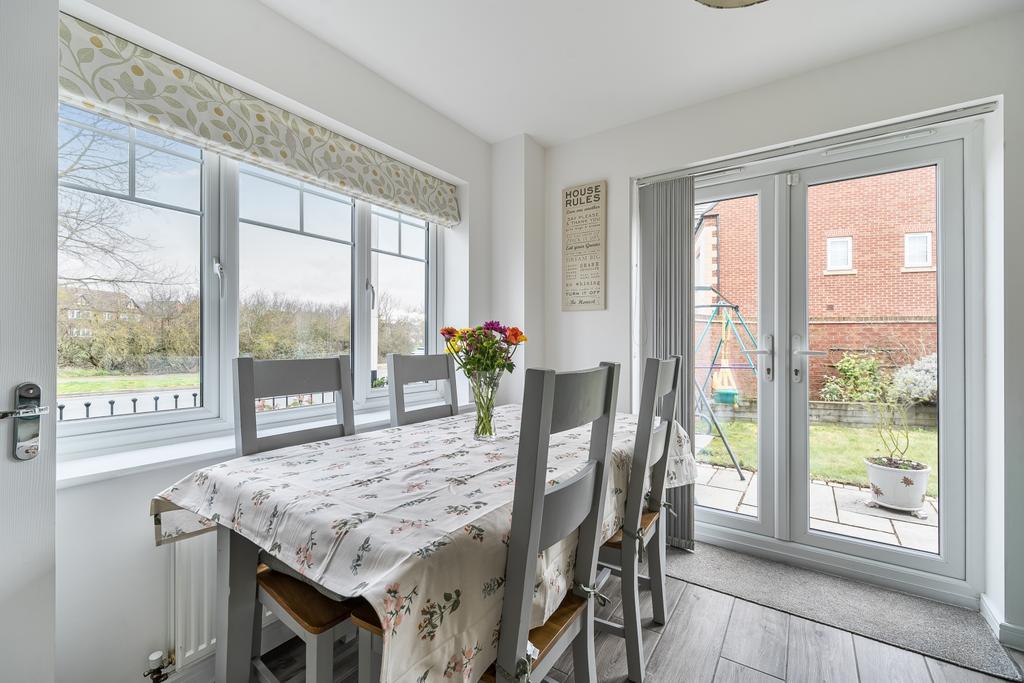 1420930-11-69a05990d67a2