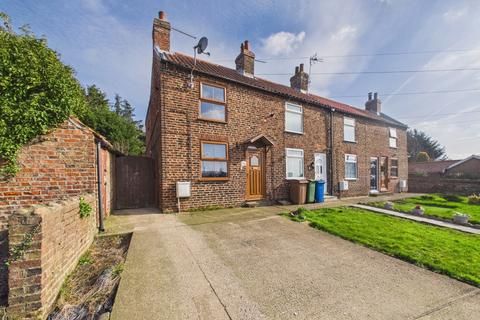 3 bedroom end of terrace house for sale, Bridlington Road, Beeford, YO25 8AN