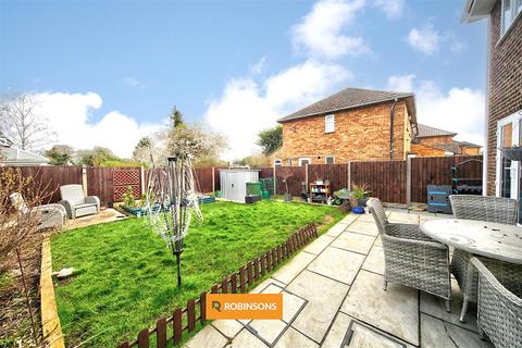undefined, Hillcroft, Dunstable, Bedfordshire