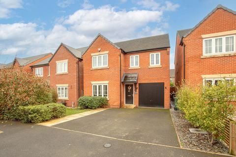 4 bedroom detached house for sale, Irons Close, Loughborough LE12